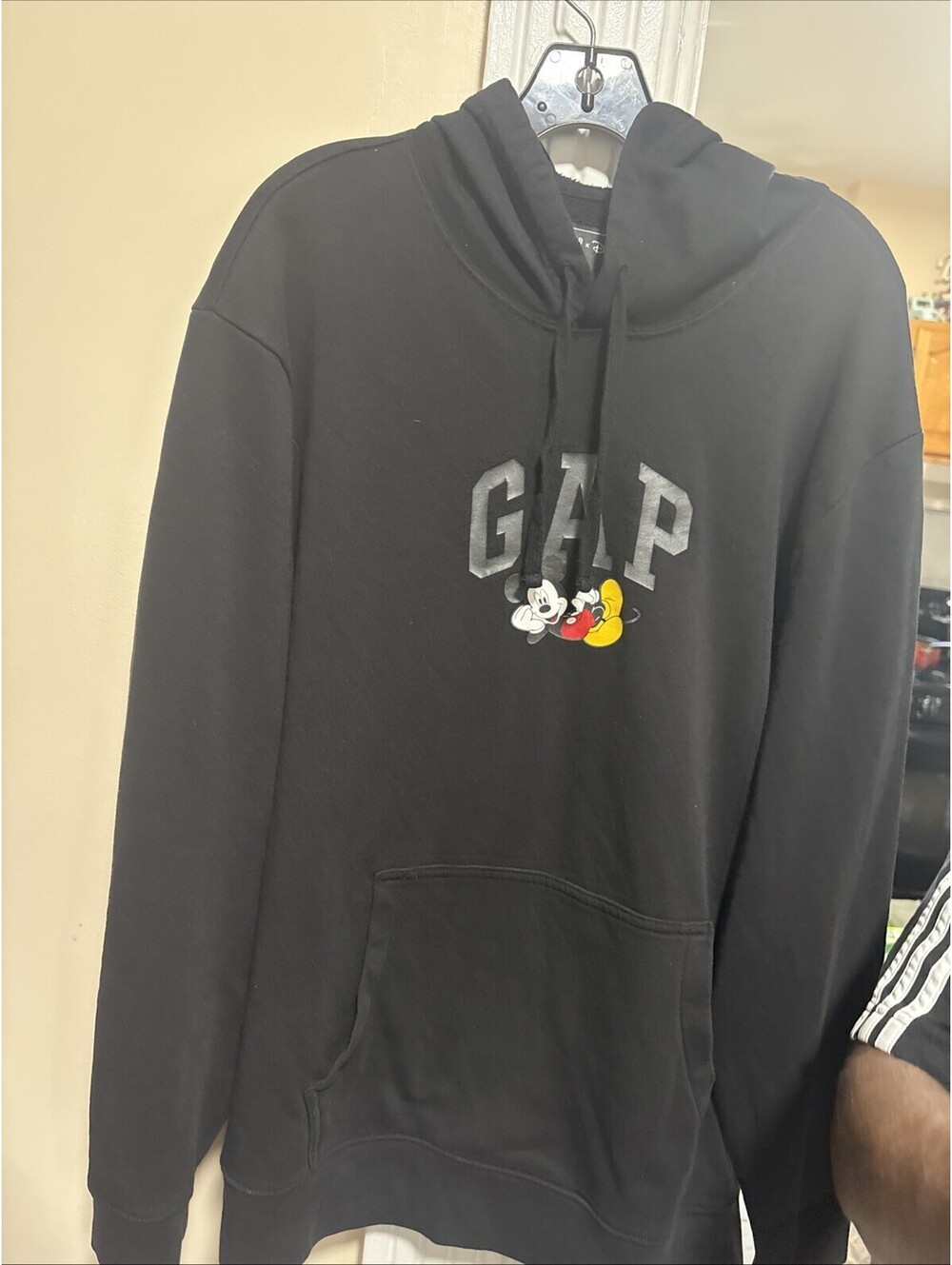 Gap Disney Micky Mouse Black Long Sleeve Hoodie Size Xl Pullover Men